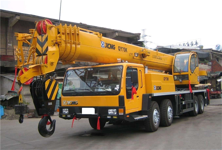 廉江市吊车出租选择重点